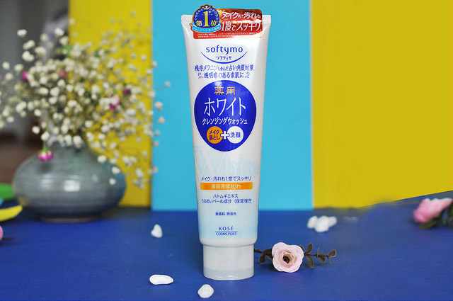 Sữa rửa mặt Kose Softymo White Cleansing Wash 190g Review
