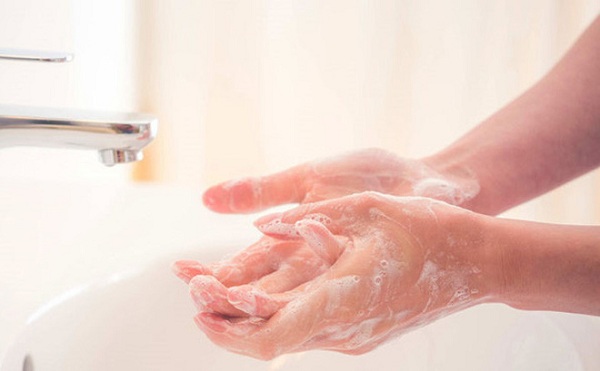 Rửa tay đúng cách để phòng ngừa dịch bệnh do cúm Corona