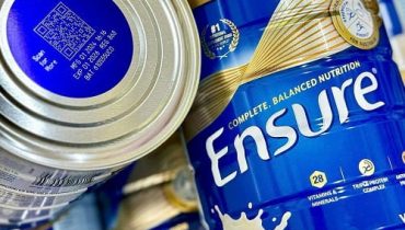 Sữa bột Ensure Vanilla 850g có tốt không? Của nước nào?